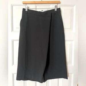 Zara Black Long Dress Shorts - Small